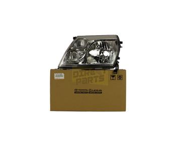 Toyota Hi-Ace koplamp Rechts (3/10-) Origineel!  8113026501 beschikbaar voor biedingen