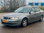 Saab 9-3 1.8 T Sport Sedan 2004 Grijs, Auto's, Voorwielaandrijving, 1998 cc, 4 cilinders, Origineel Nederlands