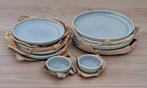 MOET NU WEG!! Lichtblauw Porselein Servies - 8 Delig, Ophalen, Keramiek, Zo goed als nieuw, Effen
