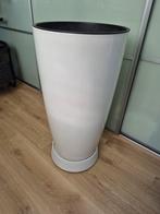 Witte Bloempot - Modern Design, Tuin en Terras, Bloempotten, Kunststof, Rond, Zo goed als nieuw, Balkon