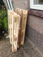 Gratis af te halen in Baarn: 3 Pallets, Doe-het-zelf en Verbouw, Hout en Planken, Ophalen, Gebruikt, Pallet