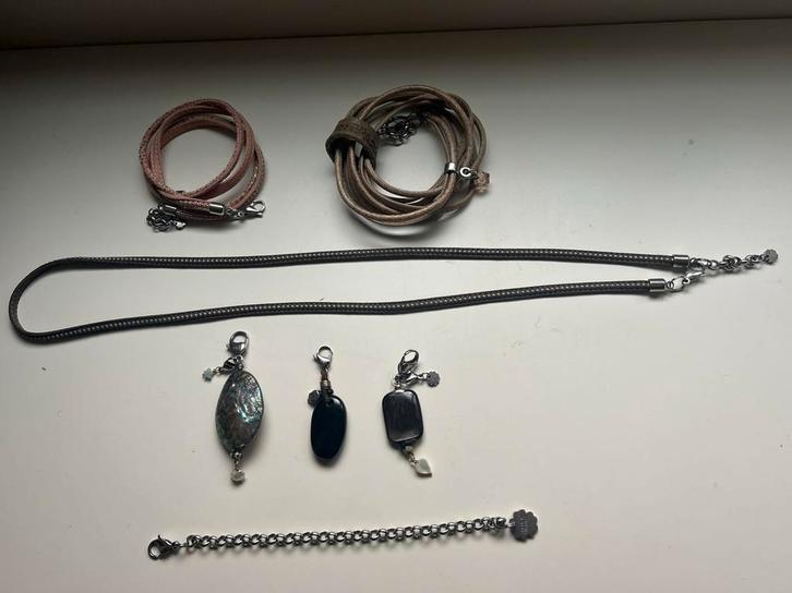 7x Pimps & Pearls Sieraden Set, Sieraden, Tassen en Uiterlijk, Armbanden, Zo goed als nieuw, Leer, Zwart, Met bedels of kralen