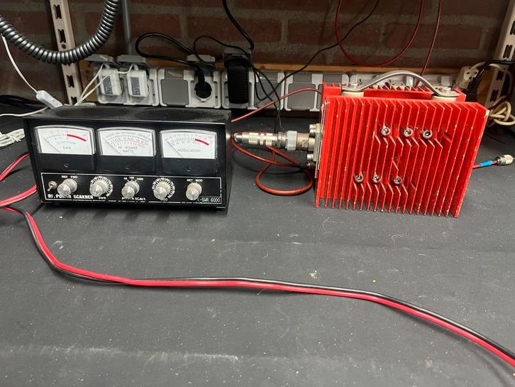 Na jaren trouw opruiming, Telecommunicatie, Zenders en Ontvangers, Gebruikt, Ophalen