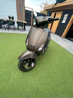 Riya scooter - 8000km, Fietsen en Brommers, Snorfietsen en Snorscooters, Overige merken, Gebruikt, Ophalen of Verzenden, Benzine