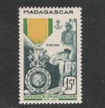 1952 15f MADAGASCAR-Franse kolonie, militaire medaille, Verzenden, Overige landen, Postfris