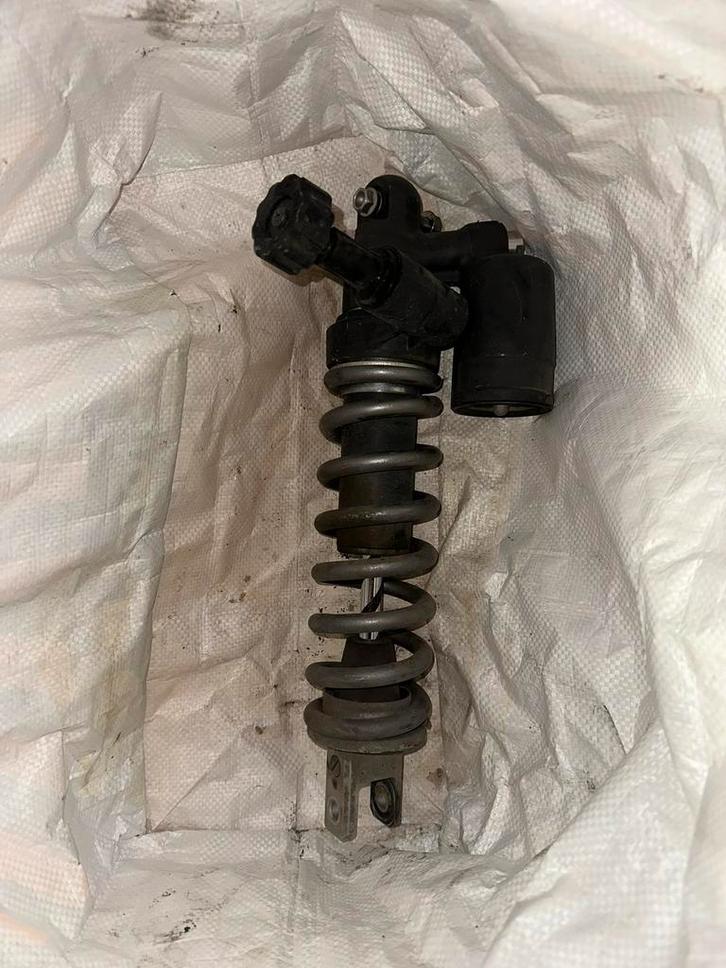 Handmatig verstelbare achterdemper Honda CRF1100 Africa Twin, Motoren, Accessoires | Koffers en Tassen, Zo goed als nieuw, Ophalen of Verzenden