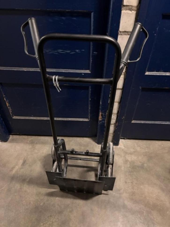 Steekwagen met trapfunctie, Doe-het-zelf en Verbouw, Transportwagens, Zo goed als nieuw, Steekwagen, 60 tot 80 liter, Ophalen