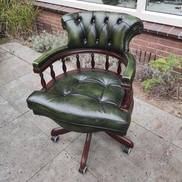 Prachtige Nieuwe Chesterfield Captain's chair  beschikbaar voor biedingen