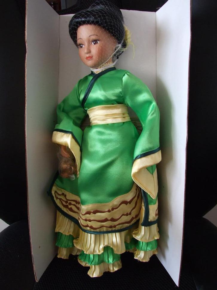 sprookjespoppen 40cm, Verzamelen, Poppen, Zo goed als nieuw, Pop, Ophalen of Verzenden