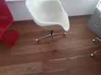 Eames pacc chair herman miller bureaustoel, Ophalen, Gebruikt, Zwart