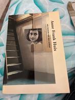 Anne Frank Huis museumboek 1992 Den Haag, Ophalen of Verzenden, 20e eeuw of later, Gelezen