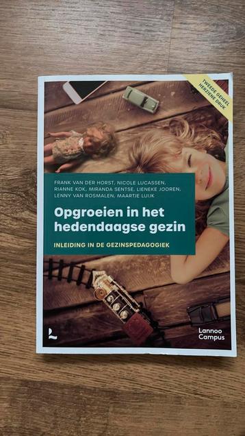 Frank van der Horst - Opgroeien in het hedendaagse gezin beschikbaar voor biedingen