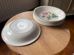 Wedgwood Florabunda Dinerborden - 21 cm, Gebruikt, Ophalen of Verzenden, Bord(en), Wedgwood