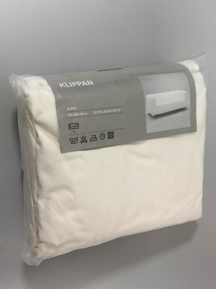 Ikea KLIPPAN hoes voor 2-zitsbank NIEUW Almas wit 500.740.98, Huis en Inrichting, Banken | Bankstellen, Nieuw, Tweepersoons, Ophalen of Verzenden