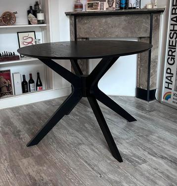 Houten ronde eettafel ø105cm zwart beschikbaar voor biedingen