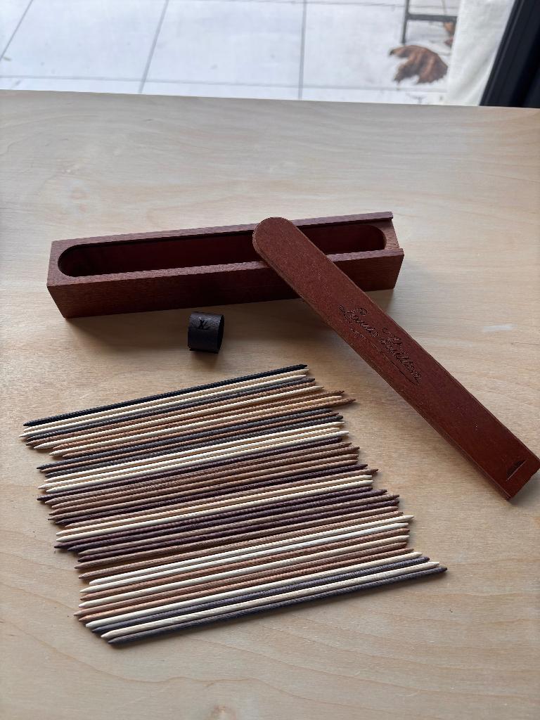 Mikado Luis Vuitton, Antiek en Kunst, Curiosa en Brocante, Ophalen