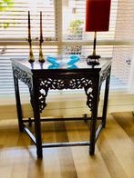 Antieke Chinese sidetable, Ophalen