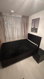 1 persoons bed 120x200 ZSM OPHALEN + nachtkastje, Huis en Inrichting, Slaapkamer | Boxsprings, Ophalen, Zo goed als nieuw, Twijfelaar