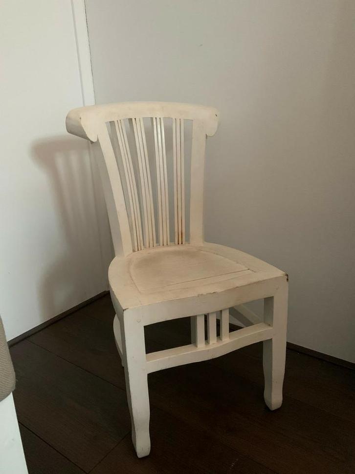 Witte landelijke houten kinderstoel, Huis en Inrichting, Stoelen, Gebruikt, Eén, Wit, Ophalen