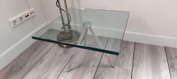 Beek Maupertuus glazen bijzettafel 50x50x35 cm beschikbaar voor biedingen