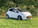 Nette Ford Ka 1.2 Titanium 2009 Wit | Ford Ka sport met APK, Auto's, Voorwielaandrijving, 4 cilinders, 4 stoelen, Wit