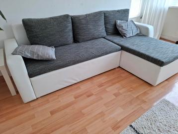 Hoek Slaapbank met Opbergruimte beschikbaar voor biedingen