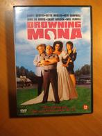DVD Drowning Mona. Danny DeVito - Yugo Cars, Alle leeftijden, Ophalen of Verzenden, Zo goed als nieuw, Romantische komedie