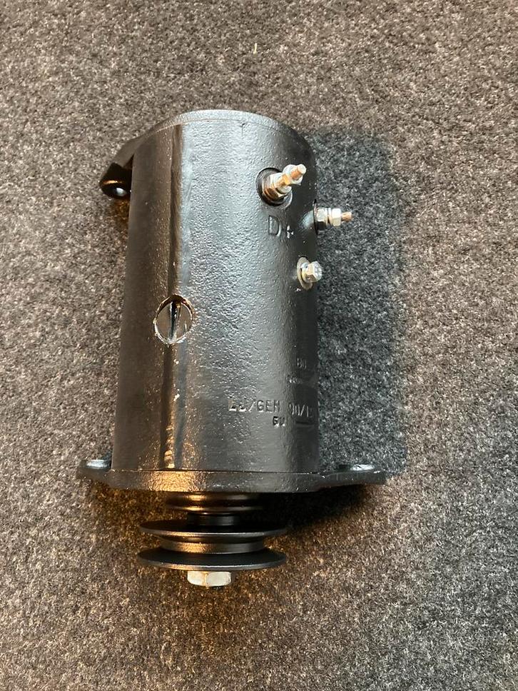 Oldtimer dynamo Cormick  John Deere 0101209032, Auto-onderdelen, Overige Auto-onderdelen, Gereviseerd, Ophalen of Verzenden