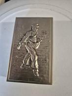 Vintage luciferdoosje metaal met reliëf, Verzamelen, Ophalen of Verzenden, Zo goed als nieuw, Luciferdoosjes of -merken