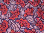 2 lappen viscose stof met grote rode waaierachtige bloemen, Hobby en Vrije tijd, Stoffen en Lappen, Overige materialen, 120 cm of meer