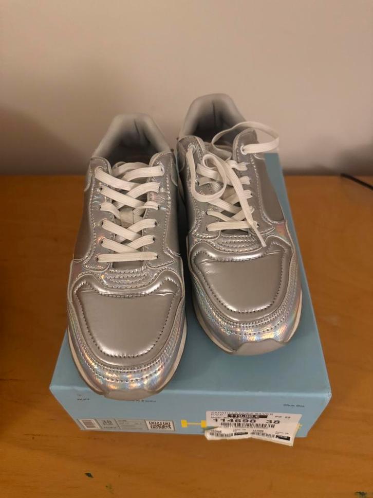 Hoff Sneakers Dames - Nieuw in Doos!, Kleding | Dames, Schoenen, Nieuw, Sneakers of Gympen, Ophalen of Verzenden