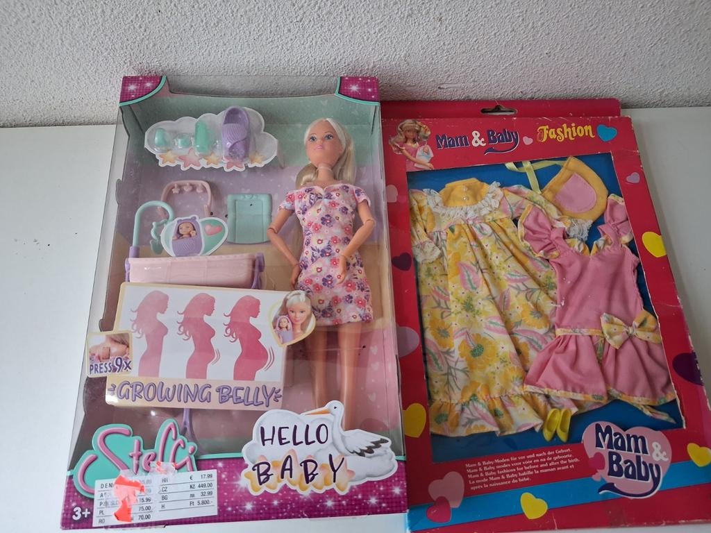Barbie Steffi growing belly hello baby + extra kleding, Ophalen of Verzenden, Nieuw, Barbie