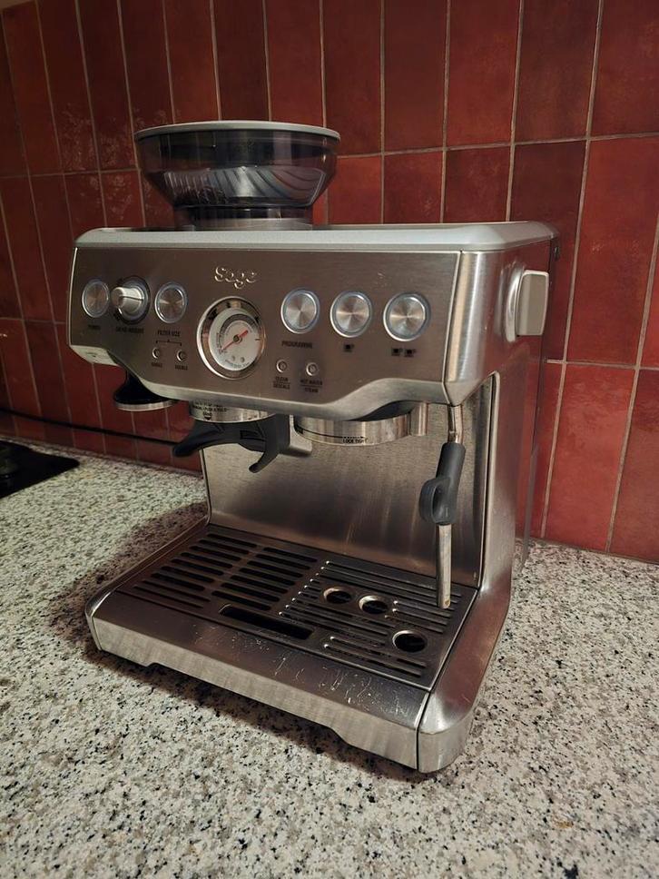 SAGE the Barista Express, Witgoed en Apparatuur, Koffiezetapparaten, Zo goed als nieuw, Koffiebonen, Espresso apparaat, 10 kopjes of meer