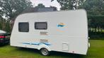 Caravelair 446 met 3 stapelbedden en vast 2-persoonsbed, Caravans en Kamperen, 6 tot 7 meter, Disselslot, Particulier, Standaardzit