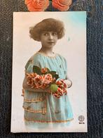 1922 Meisje in blauwe jurk, Gelopen, Kinderen, Ophalen of Verzenden, 1920 tot 1940
