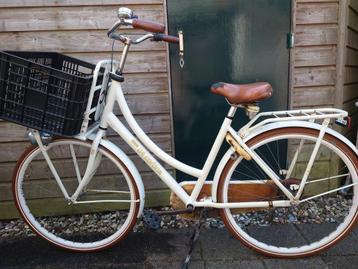 Cortina U4 28inch bruin/wit beschikbaar voor biedingen