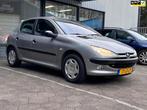 Peugeot 206 1.6-16V Gentry/Airco/, Auto's, Voorwielaandrijving, 4 cilinders, Metallic lak, Origineel Nederlands