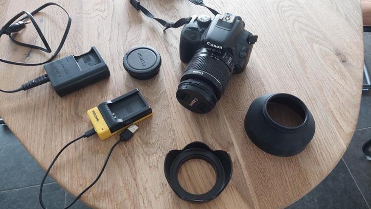 Canon EOS 100D + 18-55mm kitlens + accessoires, Audio, Tv en Foto, Fotocamera's Digitaal, Gebruikt, Spiegelreflex, Canon, Geen optische zoom