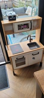 Leuke houten speelkeuken, Kinderen en Baby's, Speelgoed | Speelkeukens, Ophalen of Verzenden, Gebruikt, Hout, Speelkeuken