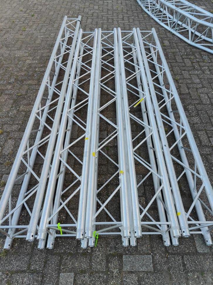 Partij F34 vierkante deco truss Milos QTB & Protruss, Muziek en Instrumenten, Licht en Laser, Gebruikt, Overige typen, Ophalen