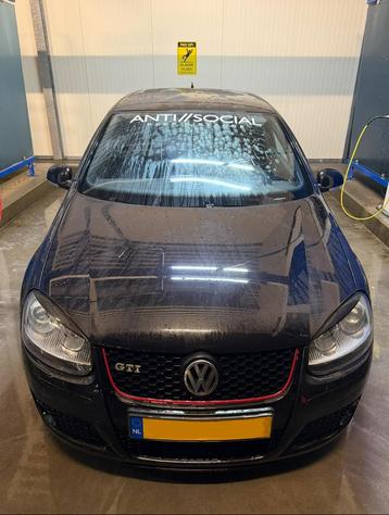 Booskijkers Zwart – Volkswagen Golf 5 GTI beschikbaar voor biedingen