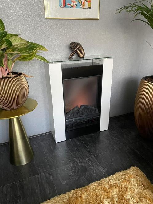 Studio 5 Electrische Haard in Nieuwstaat, Huis en Inrichting, Haarden, Zo goed als nieuw, Elektrische haard, Ophalen
