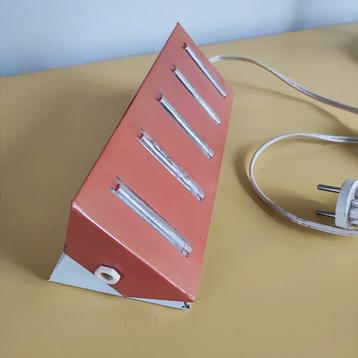 Vintage Bedlampje - Oranje Metaal beschikbaar voor biedingen