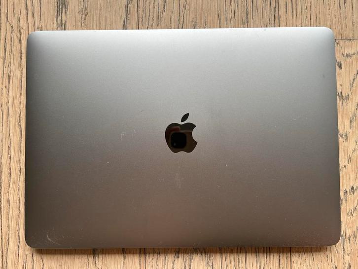 Gebruikt. MacBook Pro 2019 - 13 inch, Computers en Software, Apple Macbooks, Gebruikt, MacBook Pro, 13 inch, 2 tot 3 Ghz, 8 GB