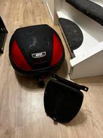 Givi Topkoffer met Rugsteun Kymco Downtown 300i, Motoren, Ophalen of Verzenden, Gebruikt