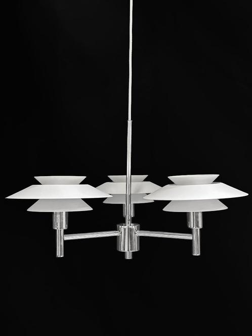 Prachtige drie armige Scandinavische hanglamp, Huis en Inrichting, Lampen | Hanglampen, Zo goed als nieuw, Minder dan 50 cm, Metaal