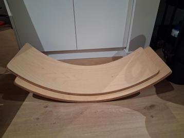 9 stuks wobbelplanken, gebruikt bij kinderyoga.  beschikbaar voor biedingen