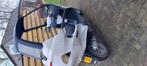 Overdekte  cabrio scooter opknapper, Ophalen