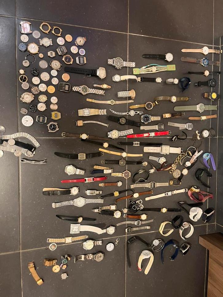 Partij oude horloges voor onderdelen lees mij aub, Sieraden, Tassen en Uiterlijk, Horloges | Heren, Overige merken, Staal, Ophalen of Verzenden