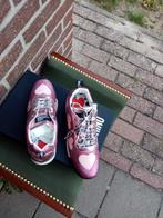 Dames Sneakers Moschino Mt35, Kleding | Dames, Schoenen, Nieuw, Sneakers of Gympen, Roze, Moschino